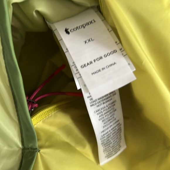 Cotopaxi Women's Teca Calido Hooded Jacket - Reversible - Picture 5 of 5